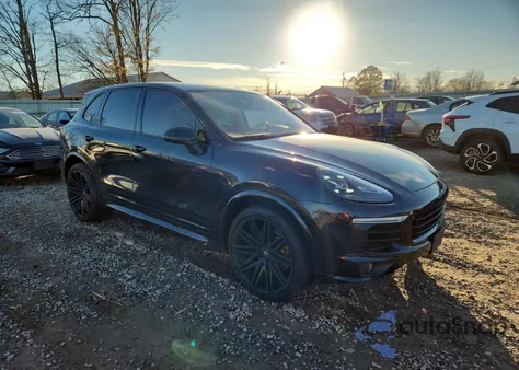 2016 Porsche Cayenne S z USA, uszkodzony, nr VIN WP1AB2A20GLA97041
